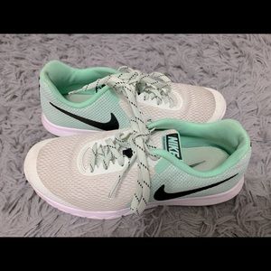 Womens Nike